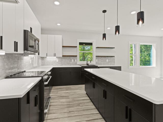 Photo of 649 Canterbury Road