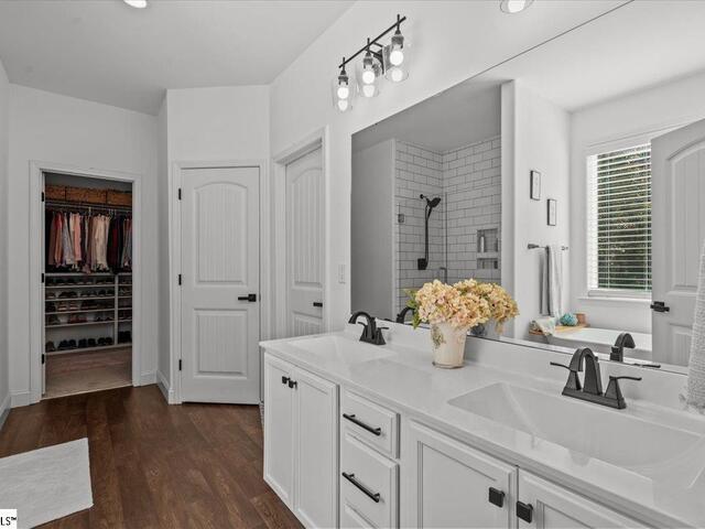 Photo of 525 16th Circle