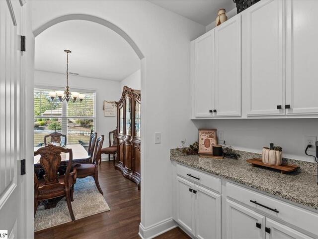 Photo of 525 16th Circle