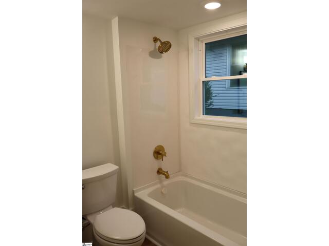 Photo of 134 Edwards Avenue