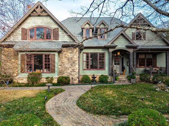 Photo of 209 Courtside Trail