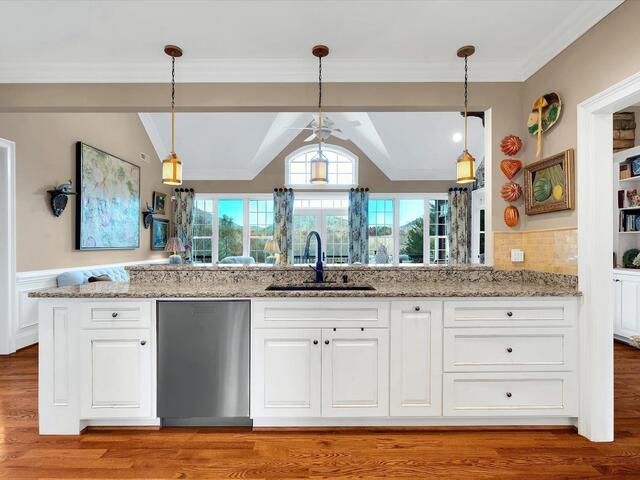 Photo of 209 Courtside Trail