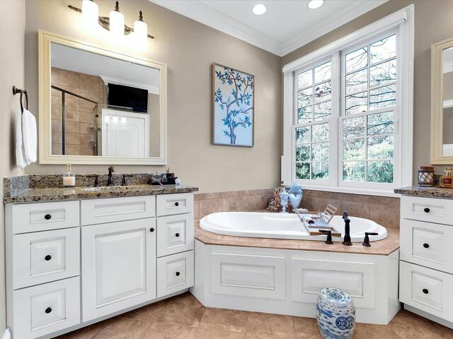 Photo of 209 Courtside Trail