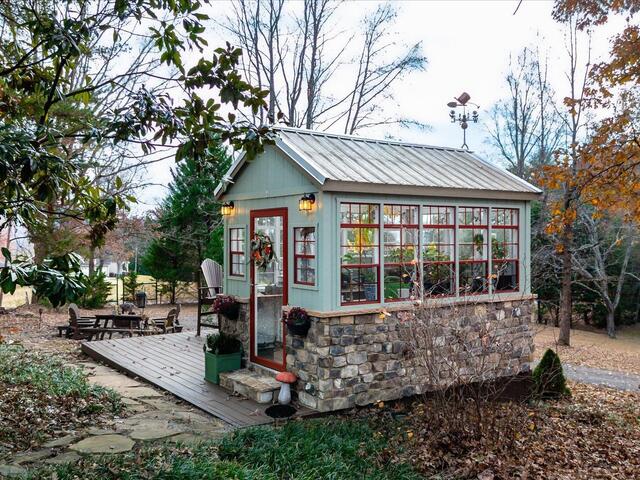 Photo of 209 Courtside Trail