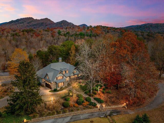 Photo of 209 Courtside Trail