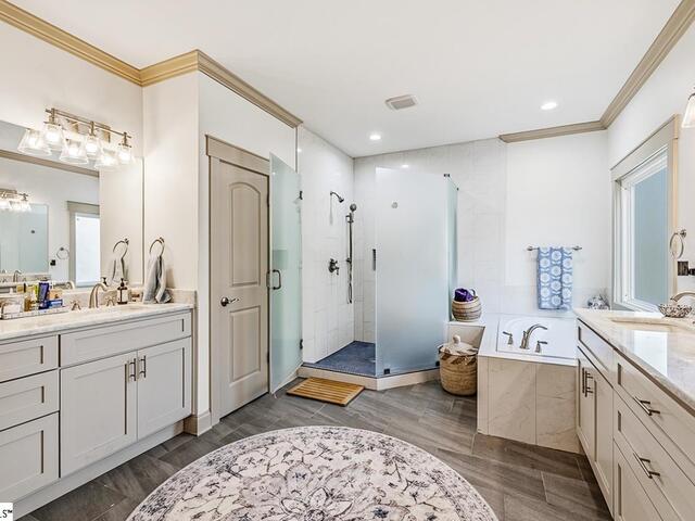 Photo of 324 Carters Creek Court