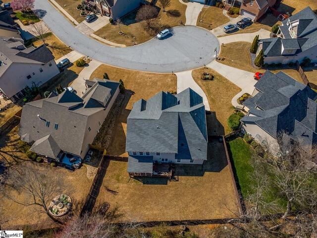 Photo of 324 Carters Creek Court