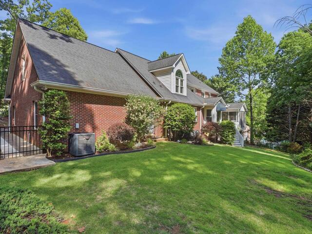Photo of 111 Overlook Court