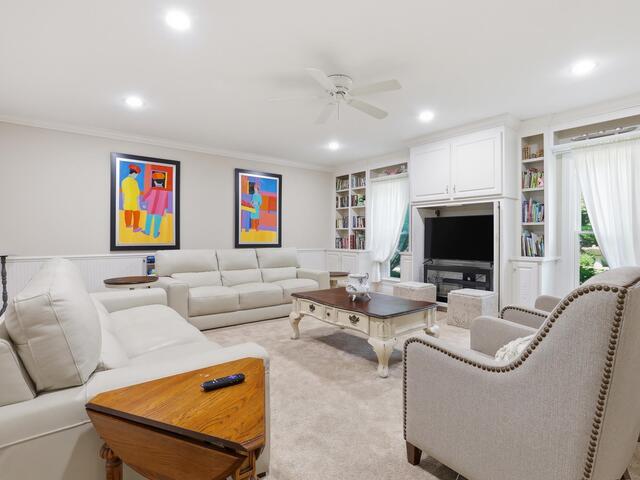 Photo of 111 Overlook Court