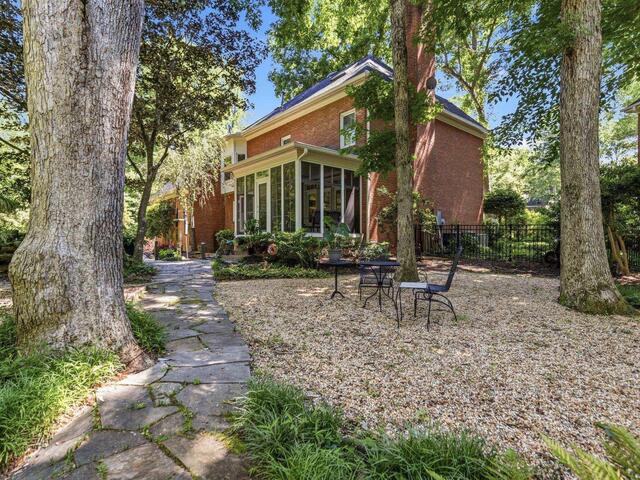Photo of 120 Laurel Oak Trail