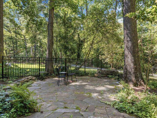 Photo of 120 Laurel Oak Trail