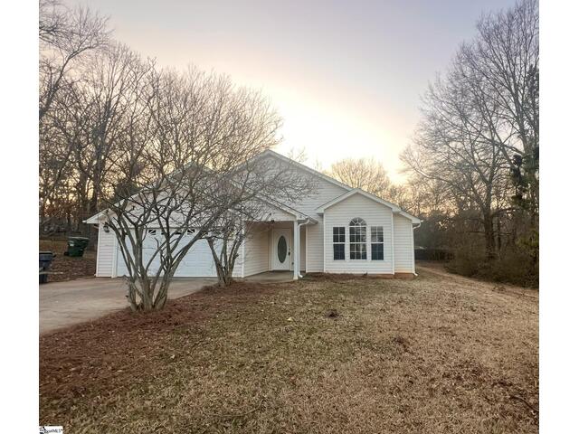 Photo of 440 N Rutherford Road