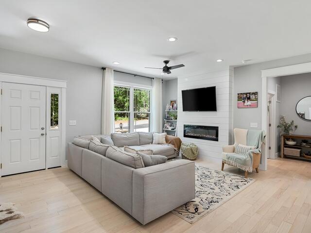 Photo of 103 Benjamin Drive