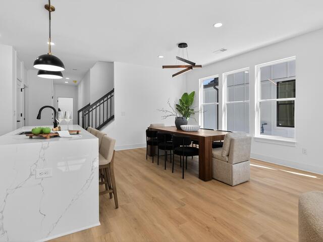 Photo of 348 Potomac Avenue