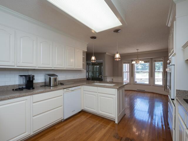 Photo of 322 N Rutherford Road