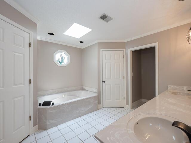 Photo of 322 N Rutherford Road