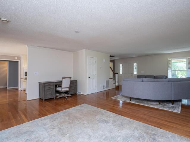 Photo of 322 N Rutherford Road