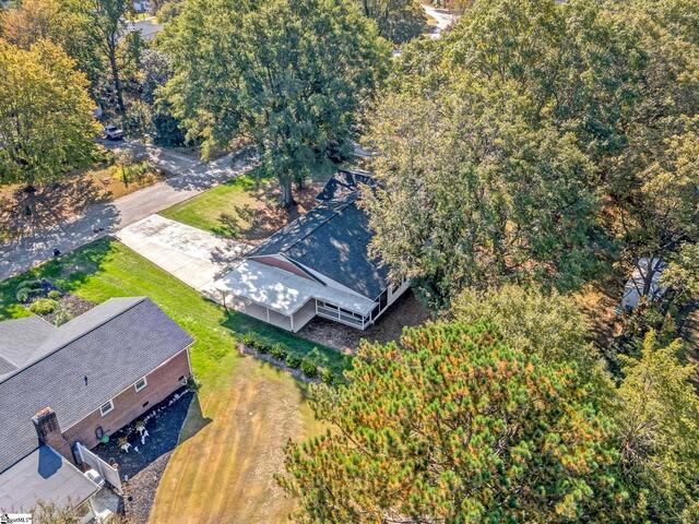 Photo of 202 Wemberly Drive Photo of 202 Wemberly Drive