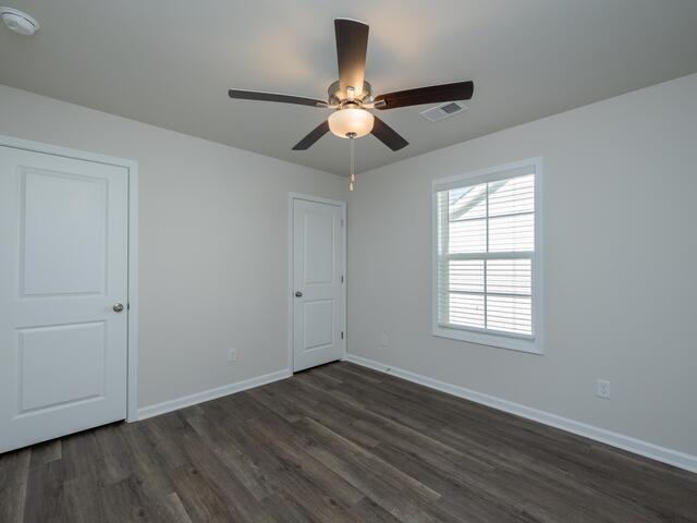 Photo of 208 Waltham Court