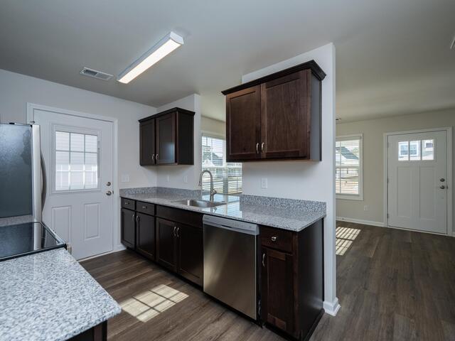 Photo of 208 Waltham Court