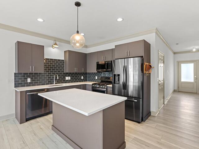 Photo of 132 Park Avenue