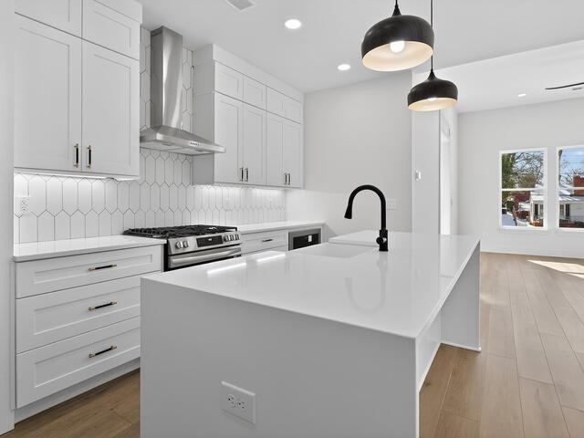 Photo of 346 Potomac Avenue