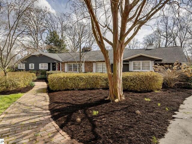 Photo of 408 Bridgewater Drive