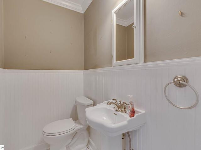 Photo of 408 Bridgewater Drive