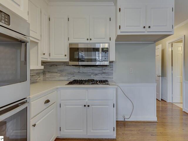 Photo of 408 Bridgewater Drive