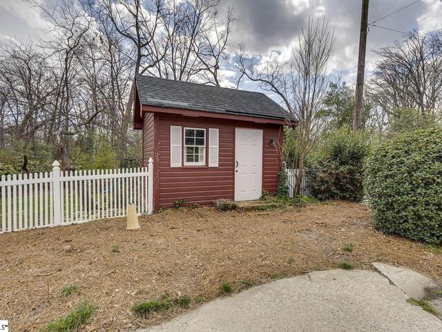 Photo of 408 Bridgewater Drive