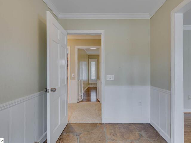 Photo of 408 Bridgewater Drive