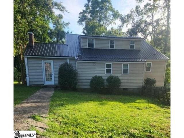 Photo of 104 Maplebrook Street