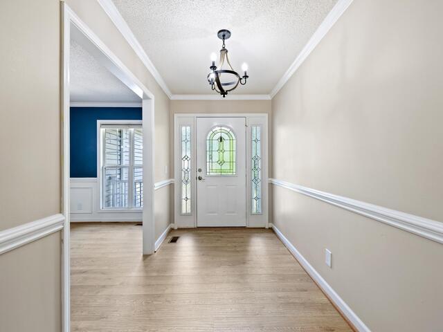 Photo of 200 Holly Chase Drive