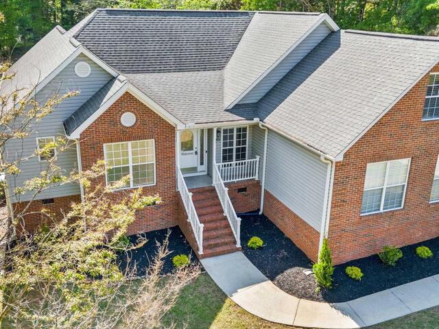 Photo of 200 Holly Chase Drive