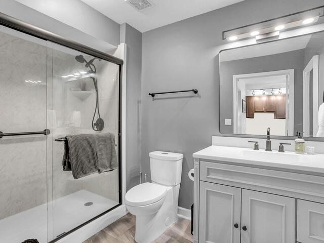 Photo of 100 E Washington Street