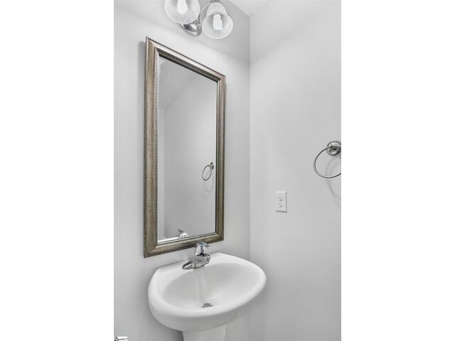 Photo of 66 Endeavor Circle