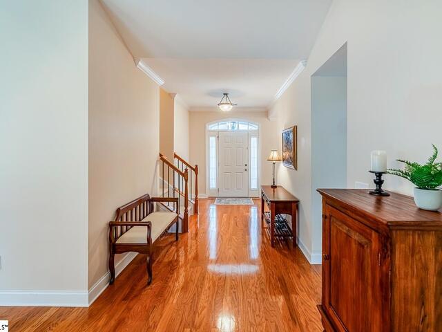 Photo of 7 Cedarcrest Court