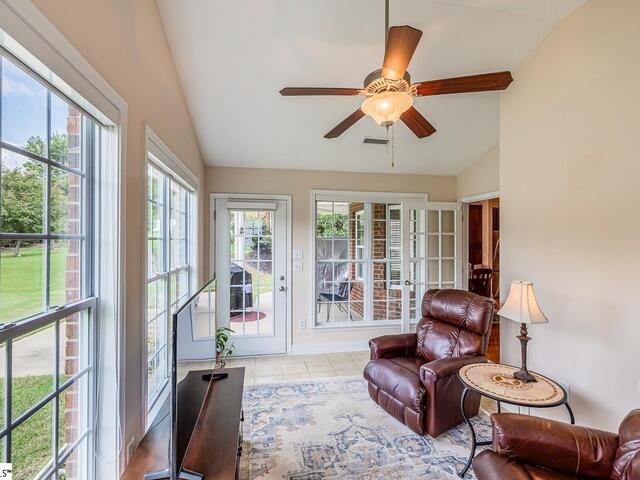 Photo of 7 Cedarcrest Court