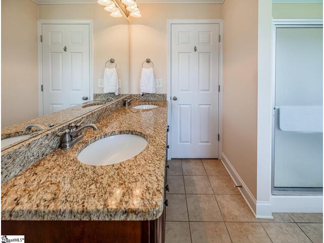 Photo of 7 Cedarcrest Court