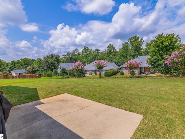 Photo of 7 Cedarcrest Court