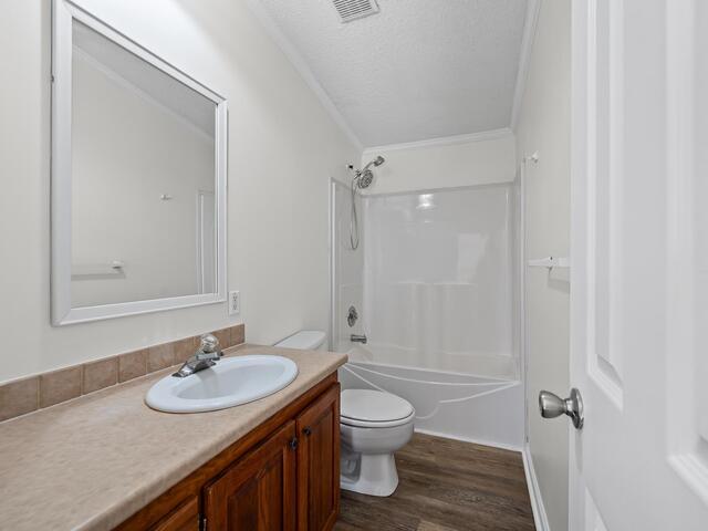 Photo of 18 Silver Stirrup Court