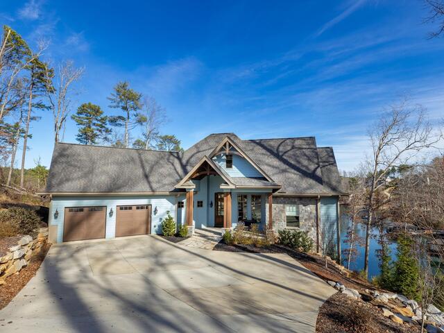 Photo of 104 Hunter Hill Circle