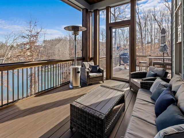 Photo of 104 Hunter Hill Circle