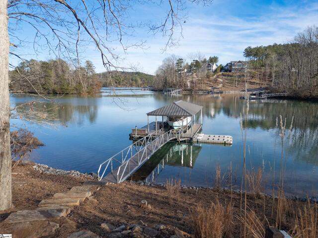 Photo of 104 Hunter Hill Circle