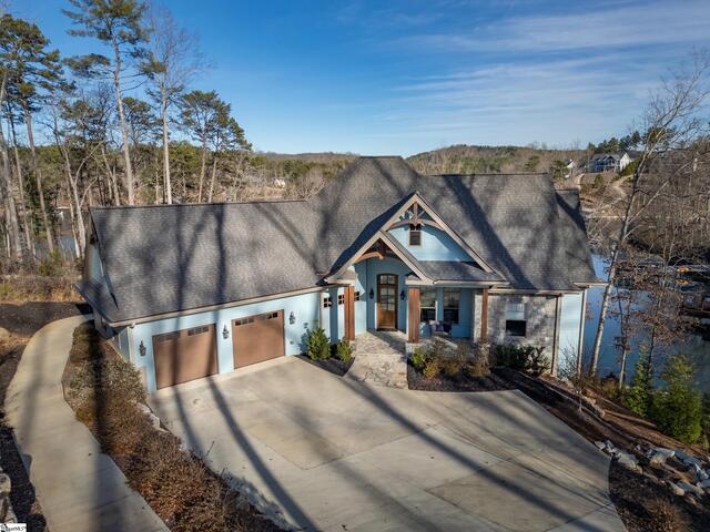 Photo of 104 Hunter Hill Circle