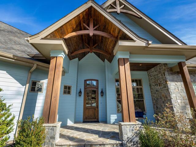 Photo of 104 Hunter Hill Circle