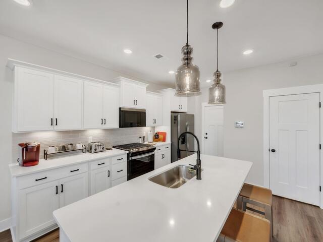 Photo of 860 Pleasant Falls Drive