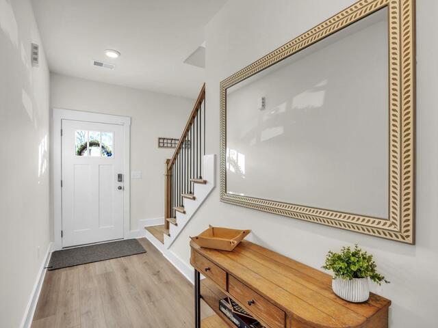 Photo of 860 Pleasant Falls Drive
