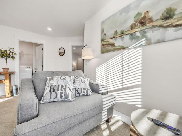 Photo of 860 Pleasant Falls Drive