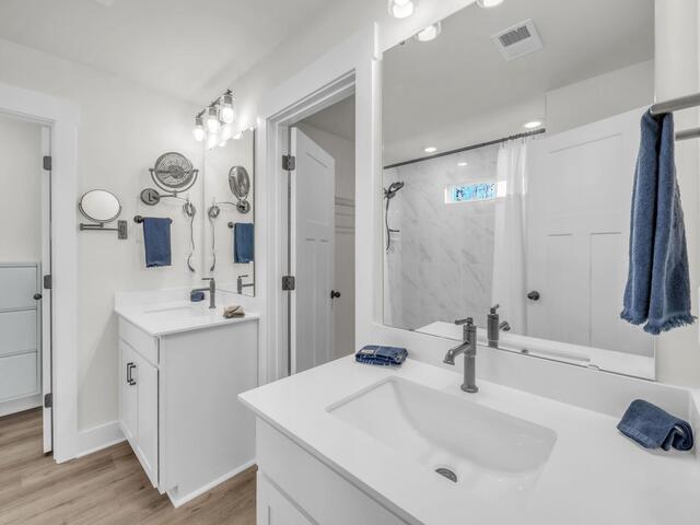 Photo of 860 Pleasant Falls Drive